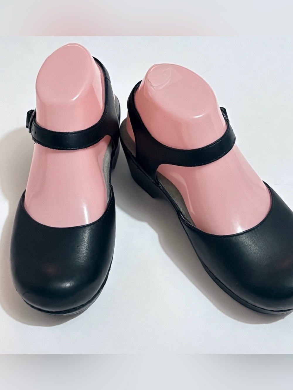 Dansko Sam Black Leather Mary Jane Clogs EU 37 Women’s 6.5–7